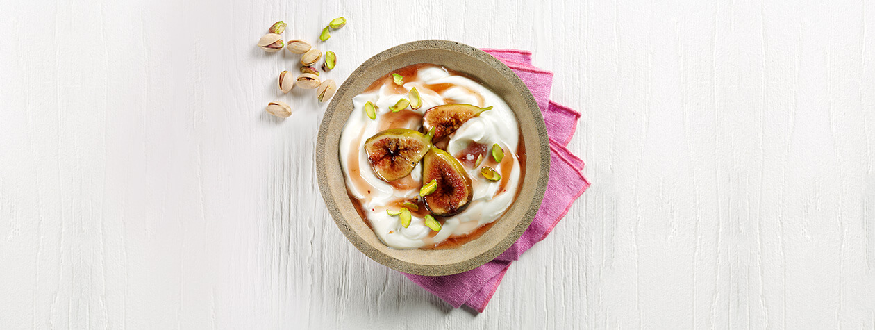 Yoghurt with figs poached in rosewater