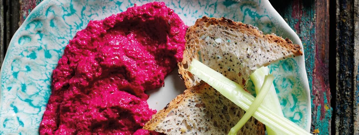 Beetroot Dip with Seeded Bread Chips